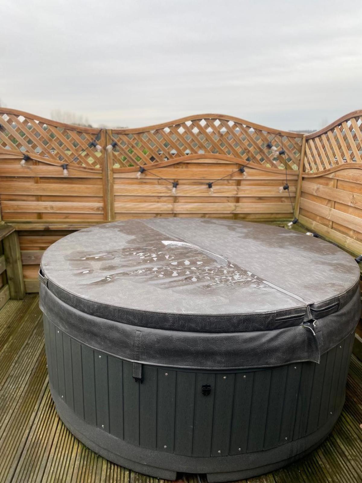 Crabmill Glamping Bewdley Hotel Buitenkant foto