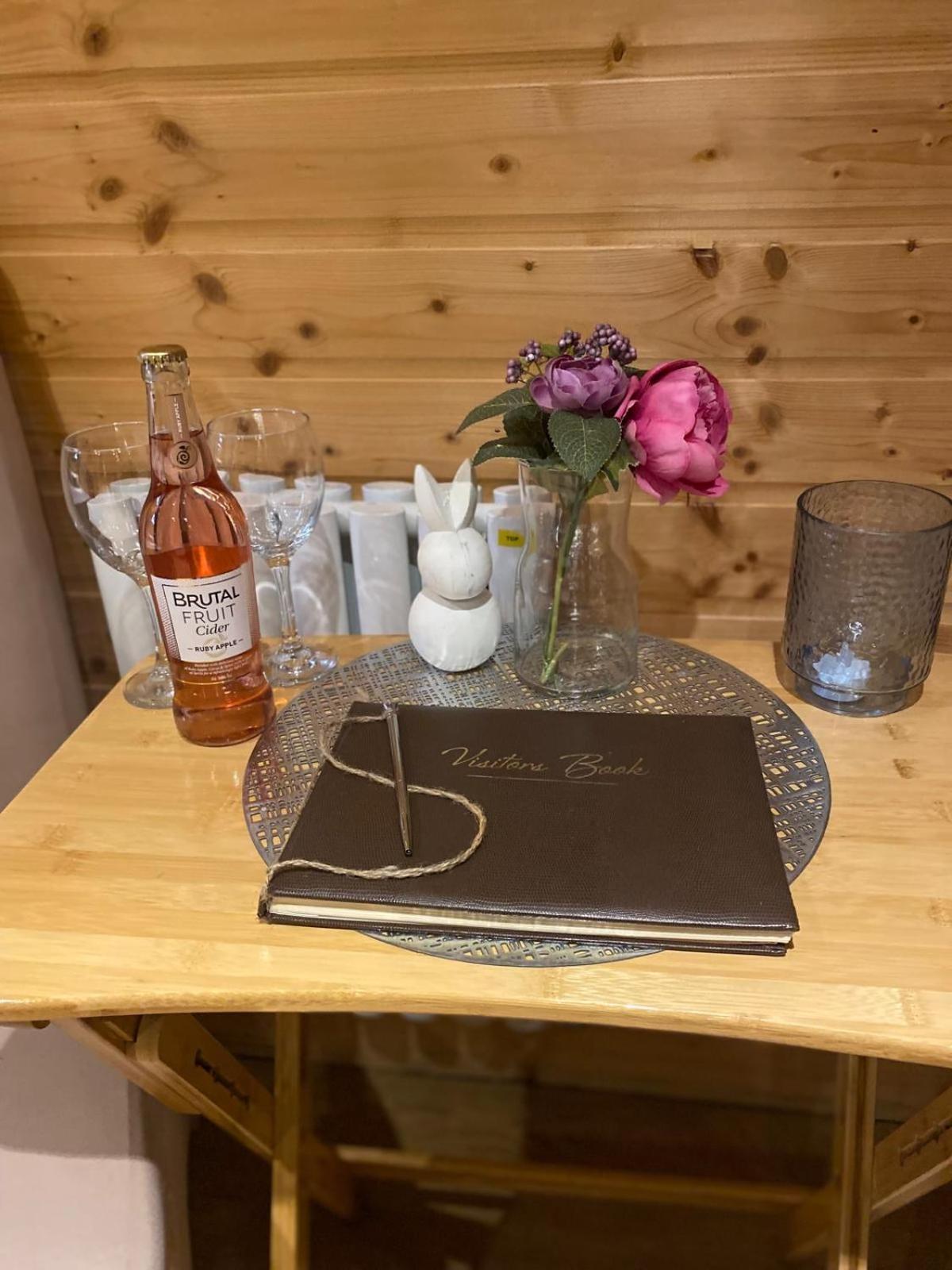 Crabmill Glamping Bewdley Hotel Buitenkant foto