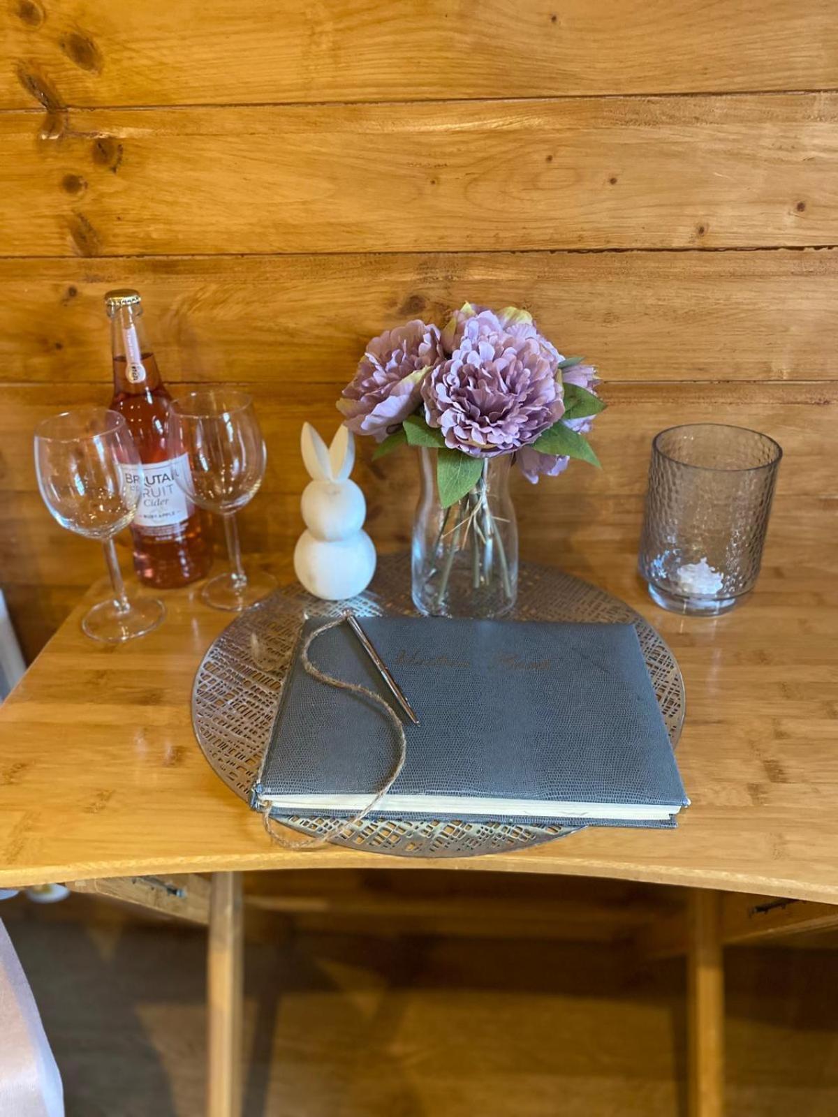 Crabmill Glamping Bewdley Hotel Buitenkant foto