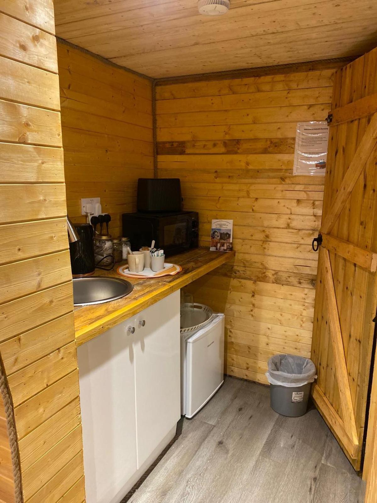 Crabmill Glamping Bewdley Hotel Buitenkant foto
