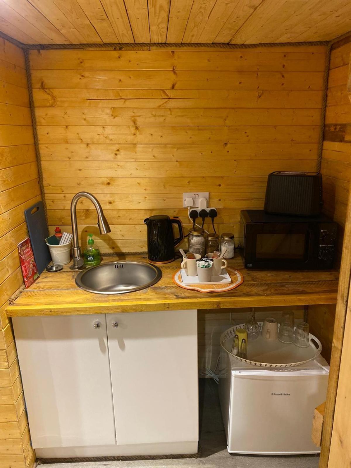 Crabmill Glamping Bewdley Hotel Buitenkant foto